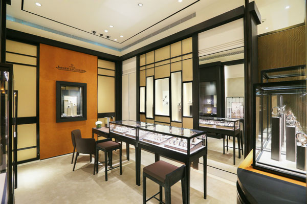 JBO竞博体育：Jaeger-LeCoultre 积家京沪相继开店(图2)